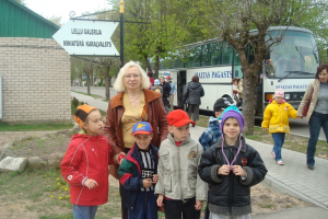 C līmeņa skolēnu, skolotāju un vecāku ekskursija uz Līvāniem 2009. gada 7. maijā_36
