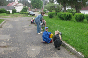 Apkārtnes uzkopšana 2010. gada 25. maijā_15