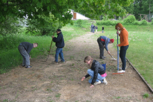 Apkārtnes uzkopšana 2010. gada 25. maijā_8