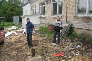Apkārtnes uzkopšana 2010. gada 25. maijā_9