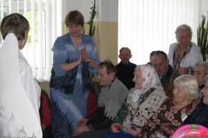  Lieldienu pasākums Maltas veco ļaužu pansionātā 2010. gada aprīlī_10