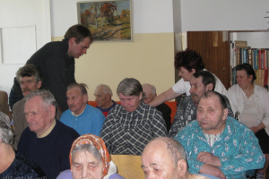  Lieldienu pasākums Maltas veco ļaužu pansionātā 2010. gada aprīlī_12