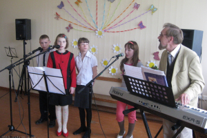  Mācību gada atskaites pasākums un izstāde 2010. gada 26. maijā_12