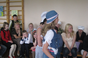  Mācību gada atskaites pasākums un izstāde 2010. gada 26. maijā_34