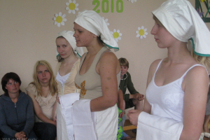 Mācību gada atskaites pasākums un izstāde 2010. gada 26. maijā_59