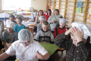 Mācību gada atskaites pasākums un izstāde 2010. gada 26. maijā_75