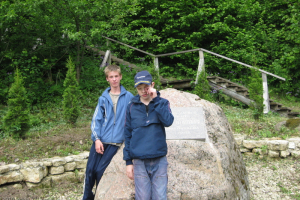 Ekskursija uz Mākoņkalnu un Rāznu 2010. gada 27. maijā_16