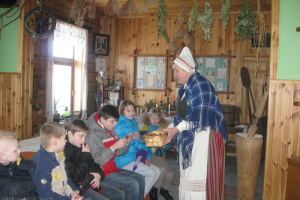 Jaunāko klašu ekskursija uz Aglonu 2010. gada martā
