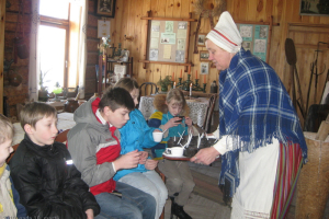 Jaunāko klašu ekskursija uz Aglonu 2010. gada martā_19