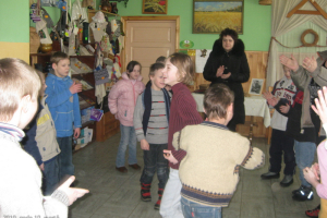 Jaunāko klašu ekskursija uz Aglonu 2010. gada martā_35