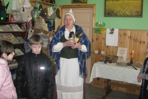Jaunāko klašu ekskursija uz Aglonu 2010. gada martā_37