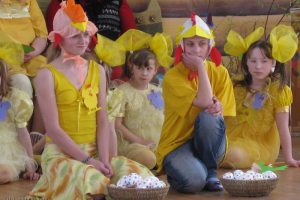 Lieldienu pasākums Tiskādu bērnunamā 2010. gada 8. aprīlī_16