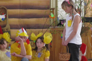 Lieldienu pasākums Tiskādu bērnunamā 2010. gada 8. aprīlī_17