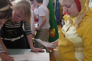 Lieldienu pasākums Tiskādu bērnunamā 2010. gada 8. aprīlī_53