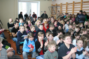 Margita dala dāvanas. 2010. gada 25. februārī_25