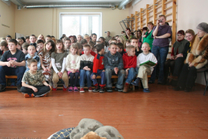 Margita dala dāvanas. 2010. gada 25. februārī_26