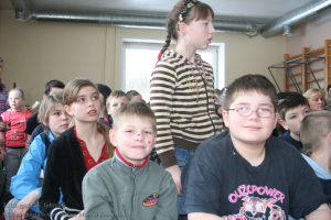 Margita dala dāvanas. 2010. gada 25. februārī_28