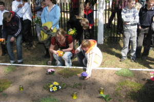 Otrā Pasaules kara upuru piemiņas pasākums 2010. gada 7. maijā_48