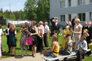 Pēdējais zvans 9. klasēm 2010. gada 21. maijā_15