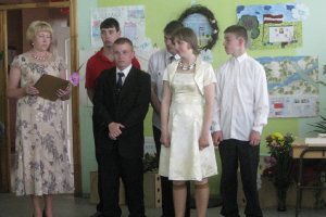 Pēdējais zvans 9. klasēm 2010. gada 21. maijā_45