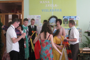 Pēdējais zvans 9. klasēm 2010. gada 21. maijā_58