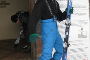 2011. gada 25. janvāris Sarkaņkalna slēpošanas trasē_22