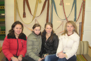  3. kursa meitenes (I. Baugules foto, 2011. gada decembris)_23