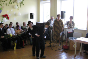  Izlaidums 9. klasei un Pēdējais zvans 12. klasei 2011. gada 20. maijā_87