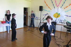 Mācību gada noslēguma atskaites pasākums 2011. gada 26. maijā_95