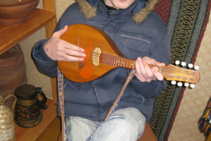Apmeklējot izstādi Maltas muzejā 2012. gada martā_74
