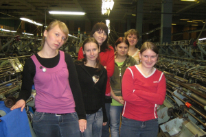 Mācību ekskursija uz Ogres trikotāžas fabriku 2012. gada 4. aprīlī (I. Baugules foto)_10