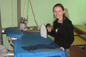 Mācību ekskursija uz Ogres trikotāžas fabriku 2012. gada 4. aprīlī (I. Baugules foto)_15