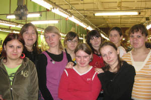 Mācību ekskursija uz Ogres trikotāžas fabriku 2012. gada 4. aprīlī (I. Baugules foto)_17