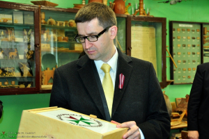 Izglītības un zinātnes ministra un citu augstu viesu vizīte skolā 20. novembrī_69