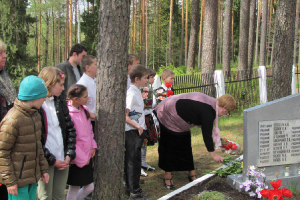  8. maijs Rozentovas kapsētā_2