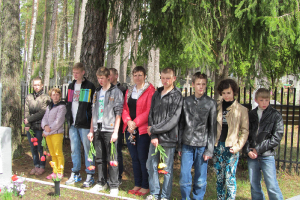  8. maijs Rozentovas kapsētā_3