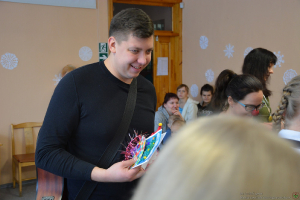  Ziemassvētku tikšanās ar Ingaru Punculi un dakteri klaunu Žuku C klašu struktūrvienībā_105