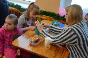  Ziemassvētku tikšanās ar Ingaru Punculi un dakteri klaunu Žuku C klašu struktūrvienībā_14