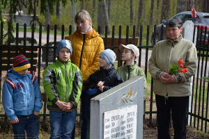II Pasaules kara upuru piemiņas brīdis 8. maijā_8