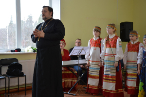 Tikšanās ar Tēvu Alekseju un ansambli Zdravinka 27. aprīlī_45