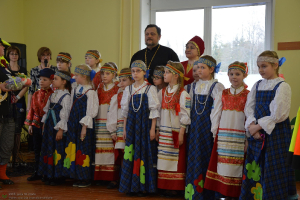 Tikšanās ar Tēvu Alekseju un ansambli Zdravinka 27. aprīlī_83