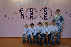Latvijas simtgades svinīgais pasākums un labāko darbinieku apbalvošana_61