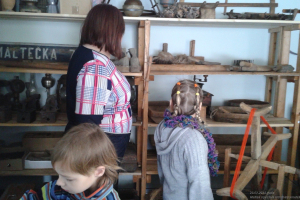 Skolas audzēkņu un pedagogu darbu izstāde Maltas muzejā_6