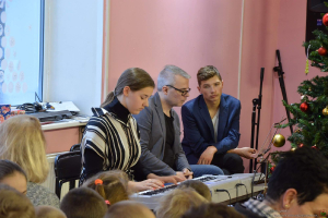 Pareizticīgo Ziemassvētki kopā ar Tēvu Alekseju un bērnu ansambli Zdravinka_33